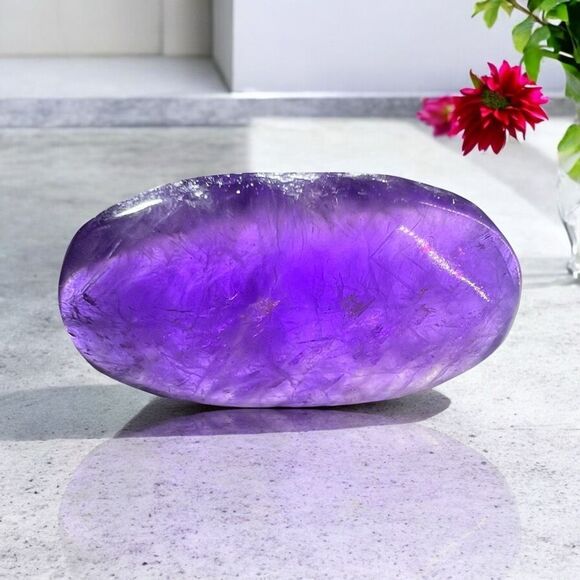 Amethyst Crystal Meditation Palmstone (1) - Picture 1 of 13